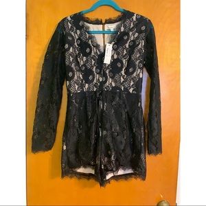 NWT Francesca’s Romper